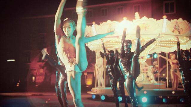 Filmstill MeTube 2: August Sings Carmina Burana