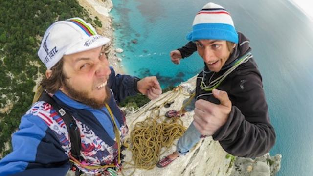 film still 2 Stoned – A Trip to the Sky