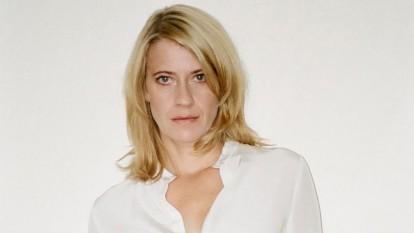 Caroline Peters